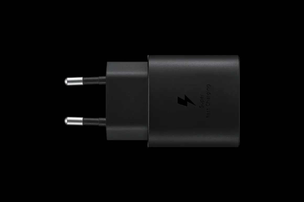 Samsung 25W travel adapter zwart (zonder kabel)